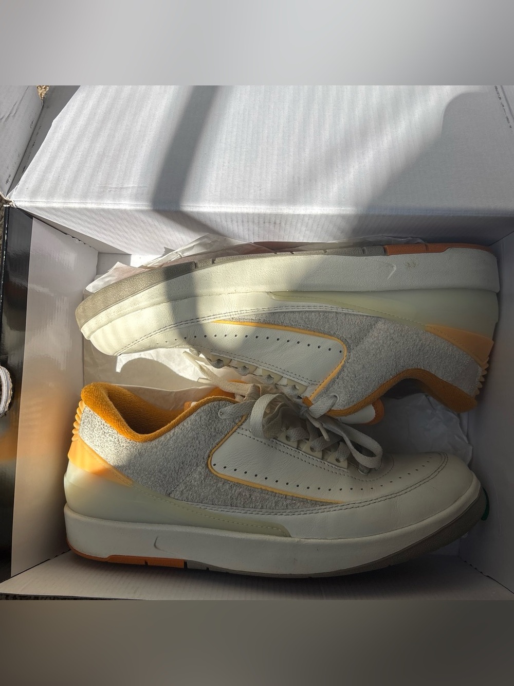 Jordan 2 Retro "Melon Tint" Low-Top Sneakers